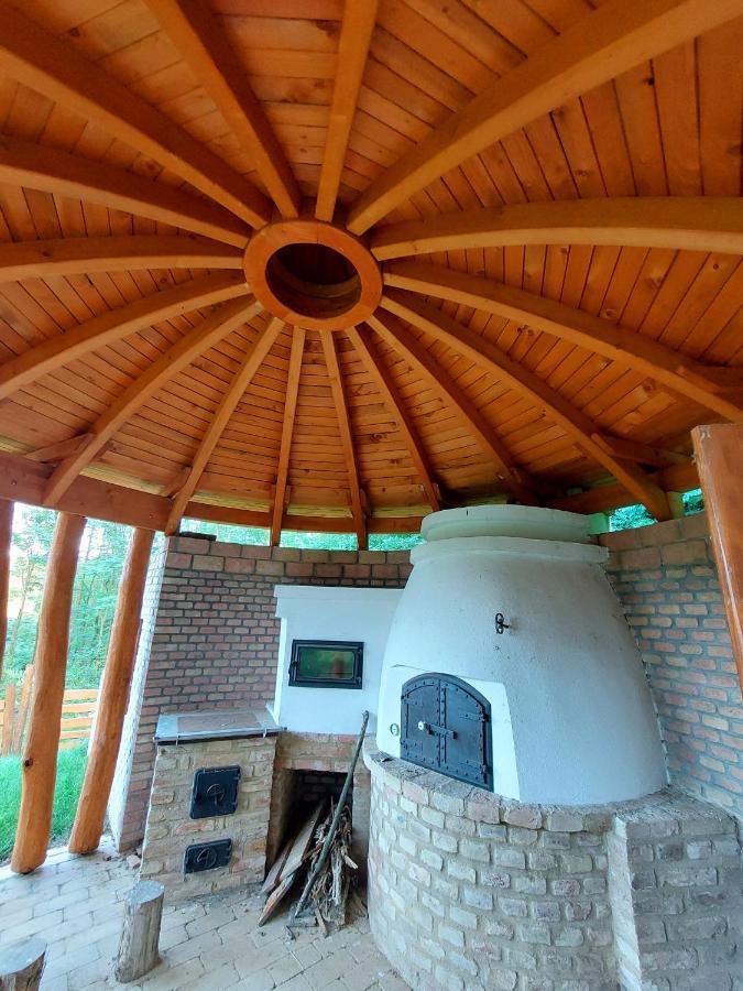 Hotel Vendeghaz Petoerke à Bárdudvarnok Extérieur photo