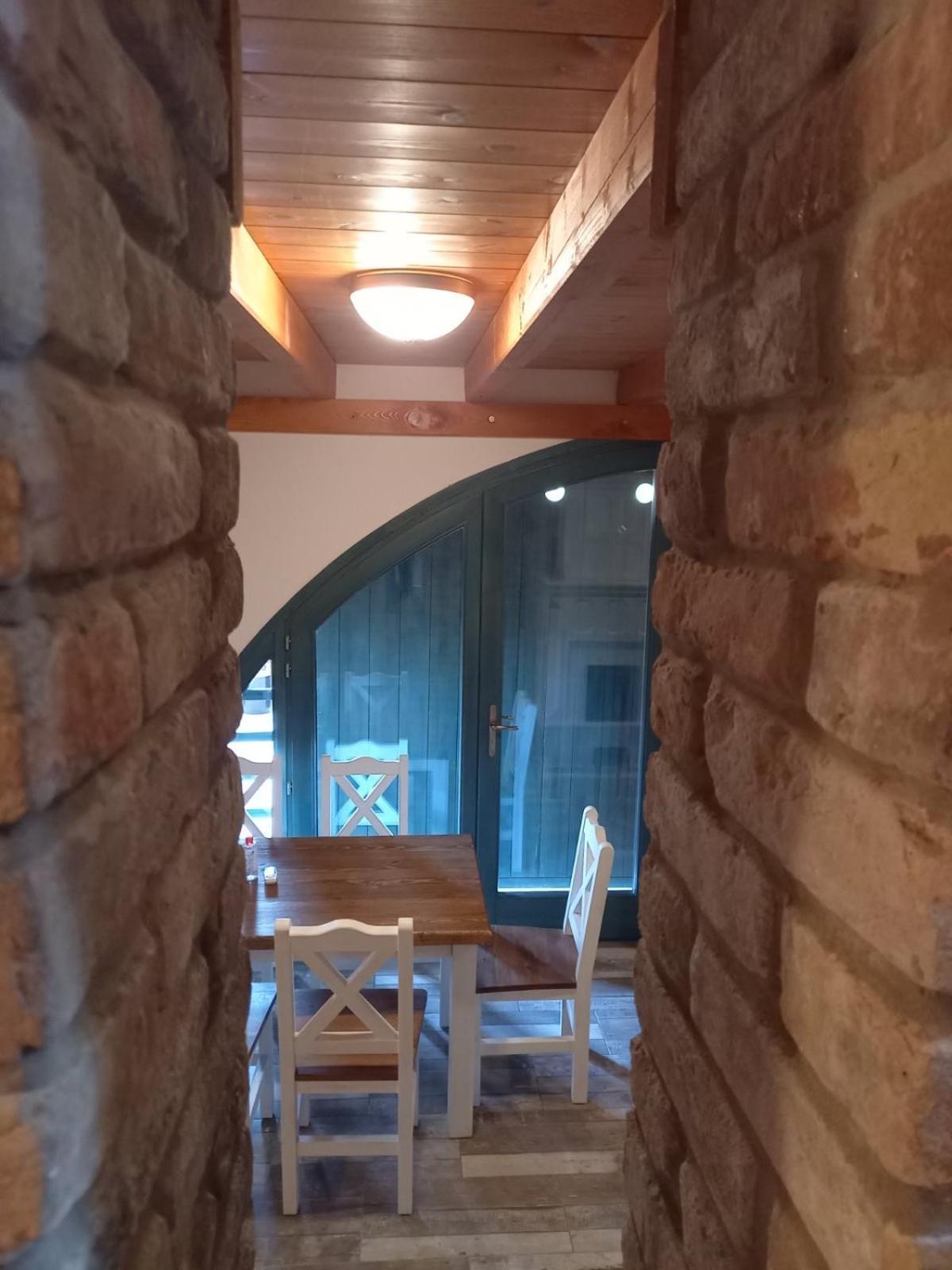 Hotel Vendeghaz Petoerke à Bárdudvarnok Extérieur photo